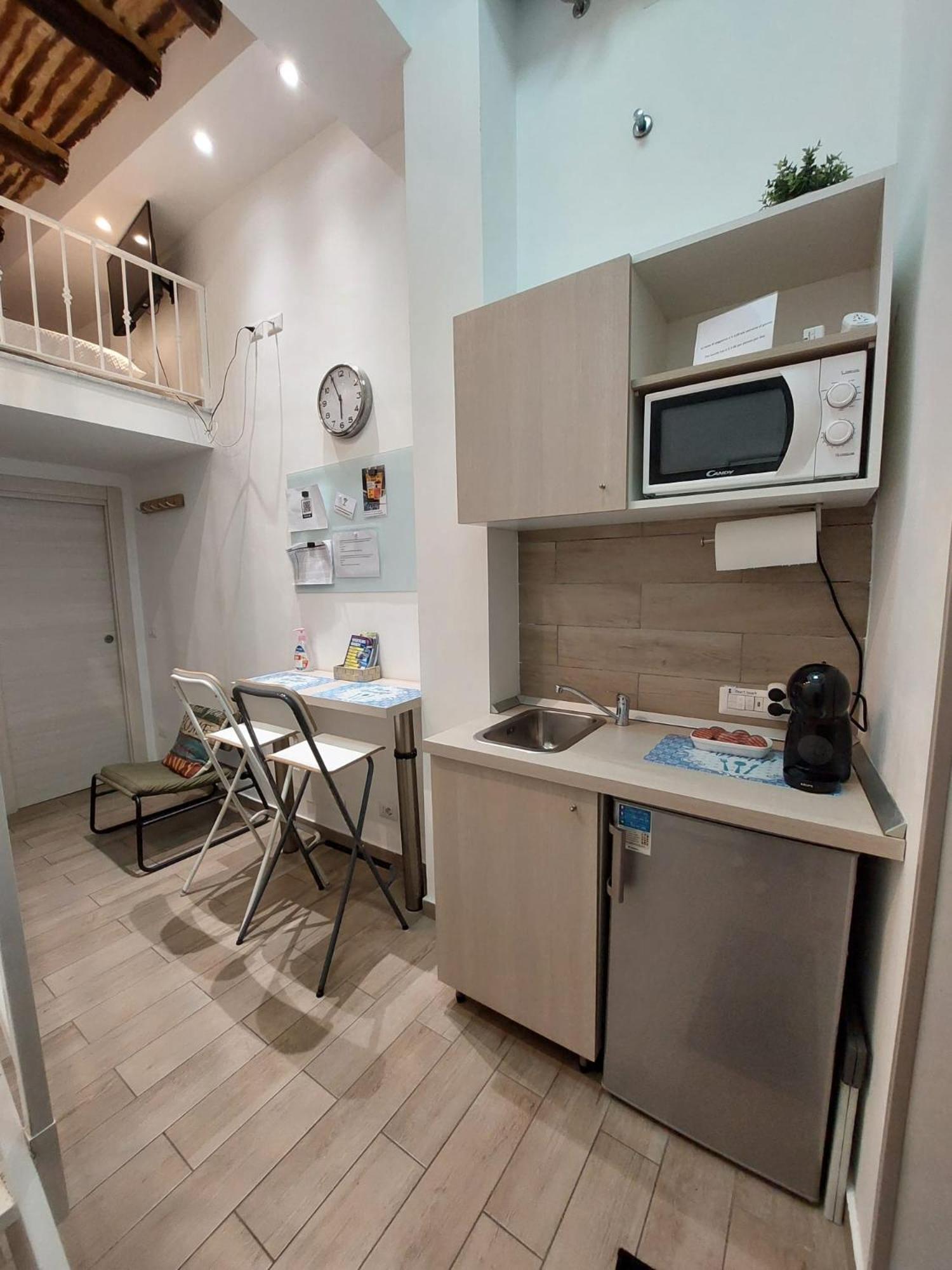 Wonders House Apartment Napoli Bagian luar foto