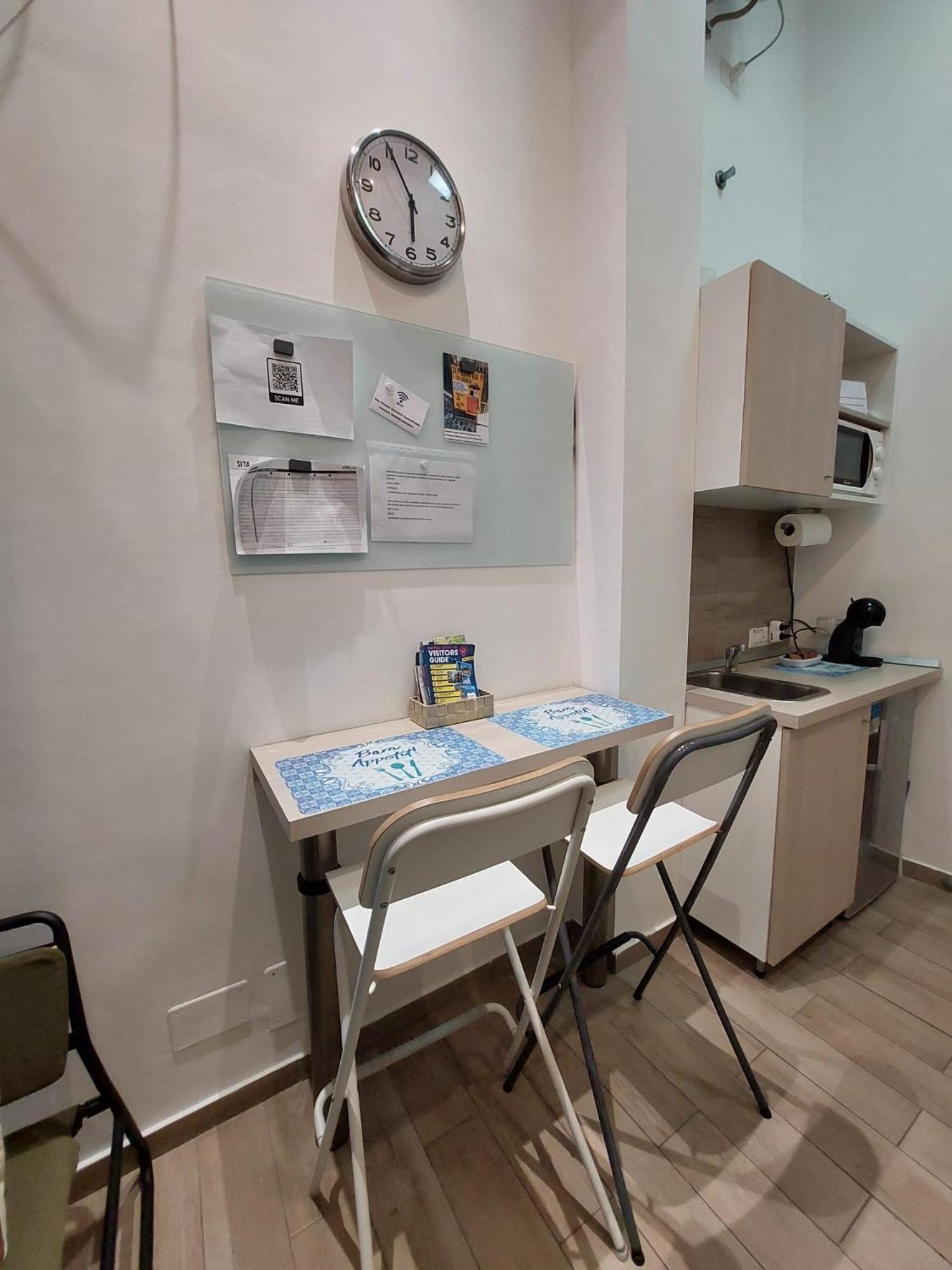 Wonders House Apartment Napoli Bagian luar foto