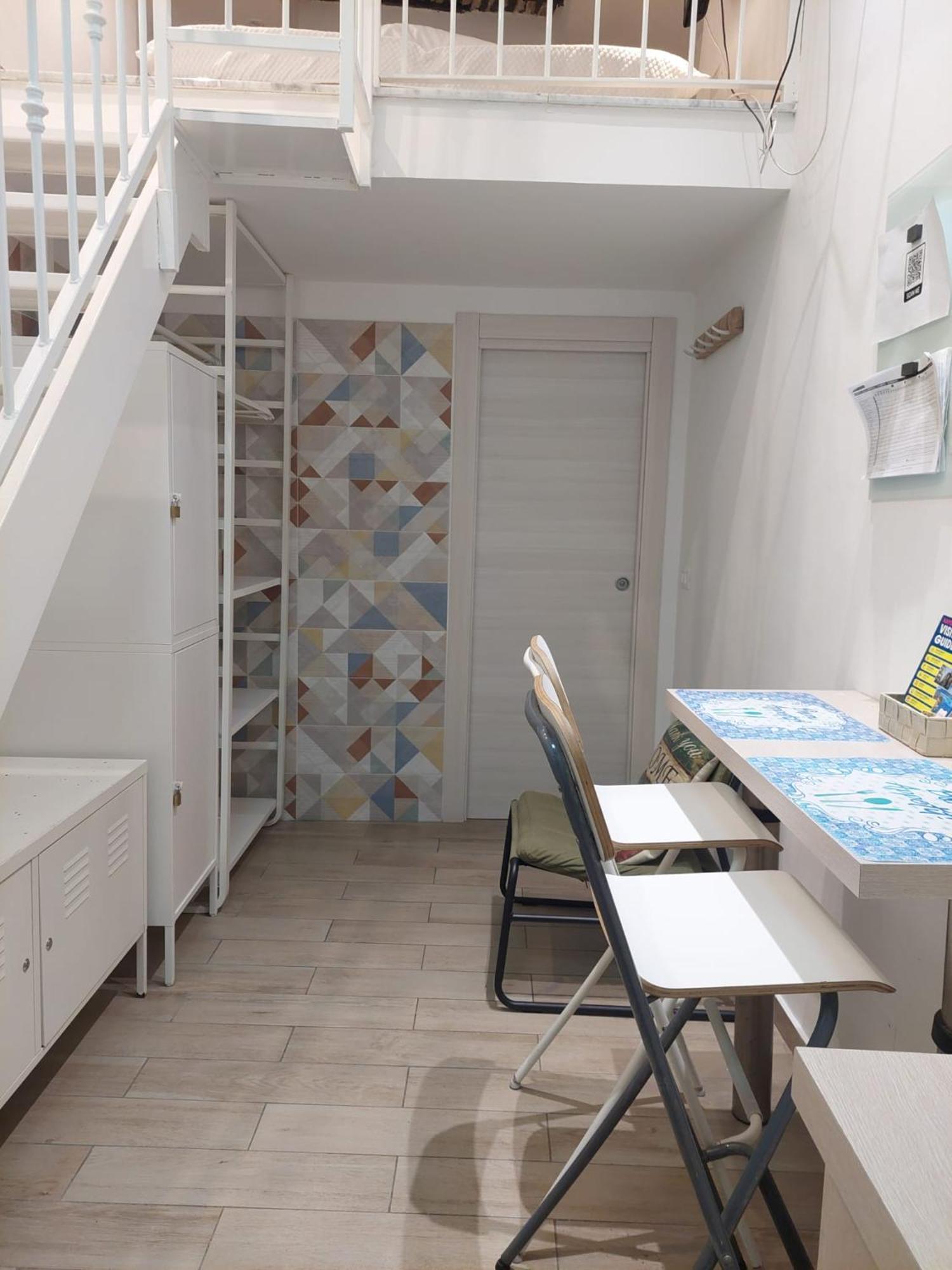 Wonders House Apartment Napoli Bagian luar foto